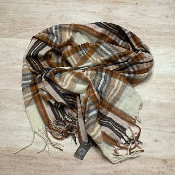 VINCE CAMUTO Plaid Scarf - Picture 2 of 5
